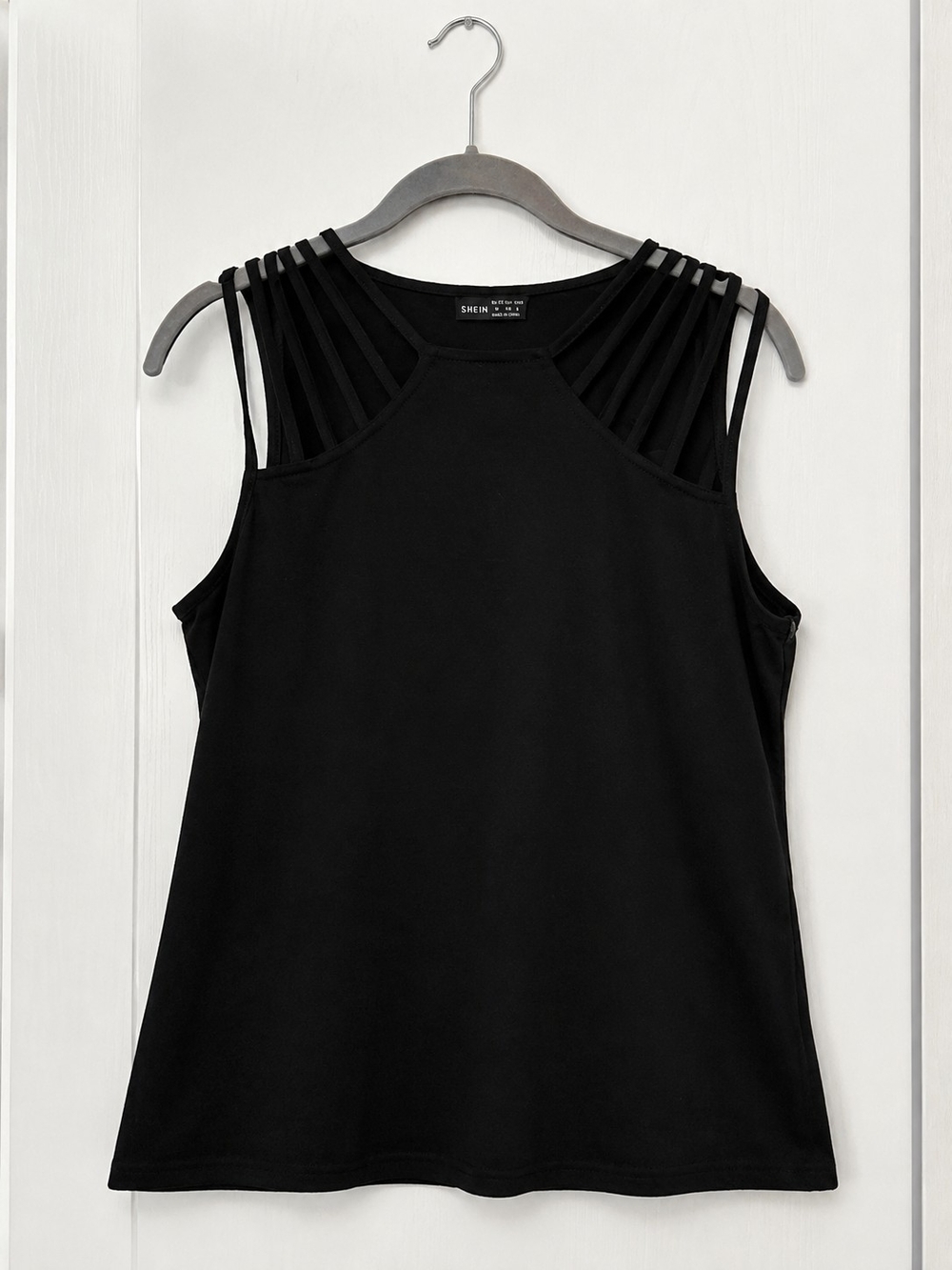 SHEIN Black Multi-Strap Shoulder Tank Top